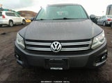 VOLKSWAGEN TIGUAN SE WVGBV3AX3EW****** снимка