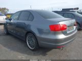 VOLKSWAGEN JETTA 2.5L SE photo