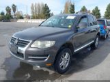 VOLKSWAGEN TOUAREG 2 VR6 FSI снимка