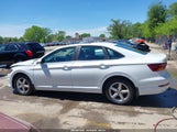 VOLKSWAGEN JETTA 1.4T R-LINE/1.4T S/1.4T SE 3VWCB7BU9KM228835 снимка