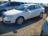 VOLKSWAGEN PASSAT KOMFORT WVWJM9ANXAE****** снимка