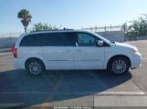 CHRYSLER TOWN & COUNTRY TOURING-L photo