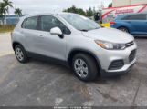 CHEVROLET TRAX LS photo