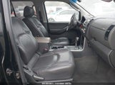 NISSAN PATHFINDER SE 5N1AR18W97C644240 снимка