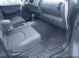 NISSAN FRONTIER SE photo