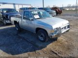 NISSAN TRUCK XE photo