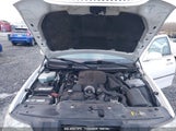 LINCOLN TOWN CAR SIGNATURE LIMITED 1LNHM82V47Y622879 photo