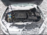 VOLKSWAGEN PASSAT 1.8T SE photo