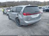 CHRYSLER PACIFICA TOURING AWD снимка