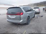 CHRYSLER PACIFICA TOURING AWD снимка