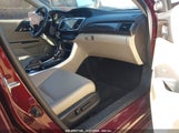 HONDA ACCORD TOURING V6 1HGCR3F94HA****** снимка