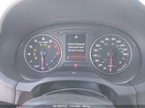 AUDI A3 2.0T PREMIUM WAUB8GFF3H1****** fotografie