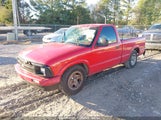 CHEVROLET S-10 LS FLEETSIDE 1GCCS144XV8****** снимка