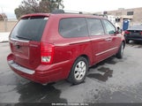 HYUNDAI ENTOURAGE GLS/LIMITED/SE KNDMC233476****** снимка