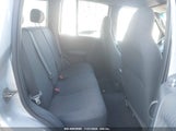 JEEP LIBERTY SPORT 1J4GK48K82W****** снимка