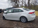 TOYOTA COROLLA LE JTDEPRAE8LJ042205 снимка