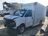 GMC Savana Cutaway Work Van 1GDY7RFP4N1214400 снимка