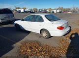 HYUNDAI ELANTRA GL KMHJF25F6XU****** снимка