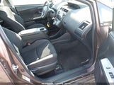 TOYOTA PRIUS V THREE JTDZN3EU6GJ****** снимка