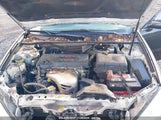 TOYOTA CAMRY LE 4T1BE32K35U030700 снимка