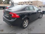 VOLVO S60 T5 снимка