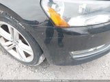 VOLKSWAGEN PASSAT 2.0L TDI SE 1VWBN7A37DC****** снимка