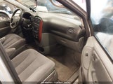 CHRYSLER TOWN & COUNTRY LX 2A4GP44R66R****** снимка