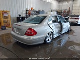 MERCEDES-BENZ E 500 WDBUF70J64A584923 снимка