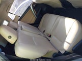 TOYOTA RAV4 XLE JTMWFREVXGJ****** снимка