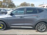 HYUNDAI TUCSON SEL photo