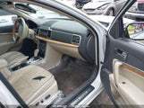LINCOLN MKZ HYBRID 3LNDL2L34BR775166 снимка