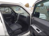 JEEP PATRIOT SPORT 1J8FF28W48D****** снимка