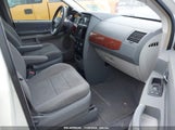 CHRYSLER TOWN & COUNTRY LX 2A8HR44H78R641091 fotografie