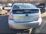 TOYOTA PRIUS FOUR JTDKN3DU8D5****** fotografie