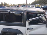 JEEP WRANGLER WILLYS WHEELER 1C4GJWAG5FL****** снимка