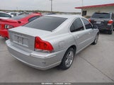 VOLVO S60 2.5T/2.5T SPECIAL EDITION YV1RS592X92****** photo
