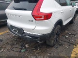 VOLVO XC40 B5 ULTIMATE BRIGHT THEME YV4L12UA6P2057484 photo