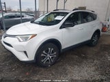 TOYOTA RAV4 LE JTMBFREV8GJ****** fotografie