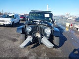 JEEP WRANGLER SAHARA 1C4GJWBG4EL****** снимка