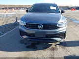 VOLKSWAGEN TIGUAN 2.0T SE R-LINE BLACK 3VV8B7AX1NM****** photo