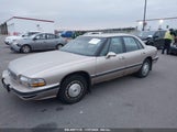BUICK LESABRE CUSTOM 1G4HP53L5NH****** снимка