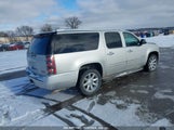 GMC YUKON XL 1500 DENALI 1GKUKMEF0AR****** снимка