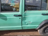JEEP CHEROKEE SE 1J4FJ28SXTL****** снимка