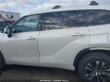 TOYOTA HIGHLANDER XLE 5TDHZRBH9LS****** снимка