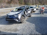 TOYOTA RAV4 XLE JTMRFREV5GJ****** снимка