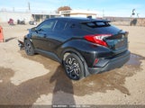 TOYOTA C-HR XLE JTNKHMBX3L1089155 fotografie