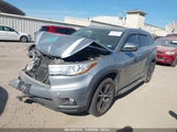 TOYOTA HIGHLANDER XLE V6 5TDJKRFH1GS285752 снимка