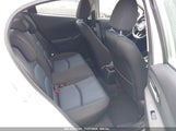 TOYOTA YARIS LE 3MYDLBJV2LY****** снимка