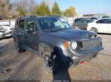 JEEP RENEGADE TRAILHAWK 4X4 photo