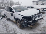 JEEP COMPASS LATITUDE 4X4 3C4NJDBB4NT133203 снимка